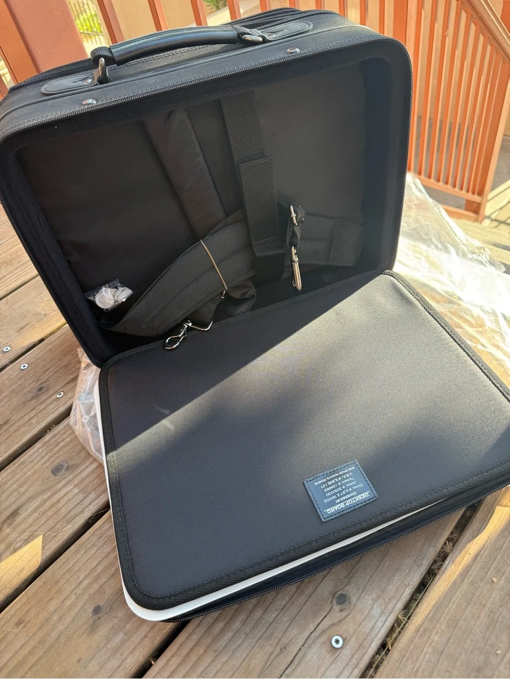 Sniffer Technologies Black Portable Gear Bag